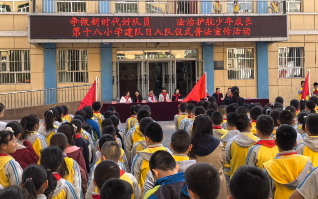 博乐市中心广场 (2).jpg