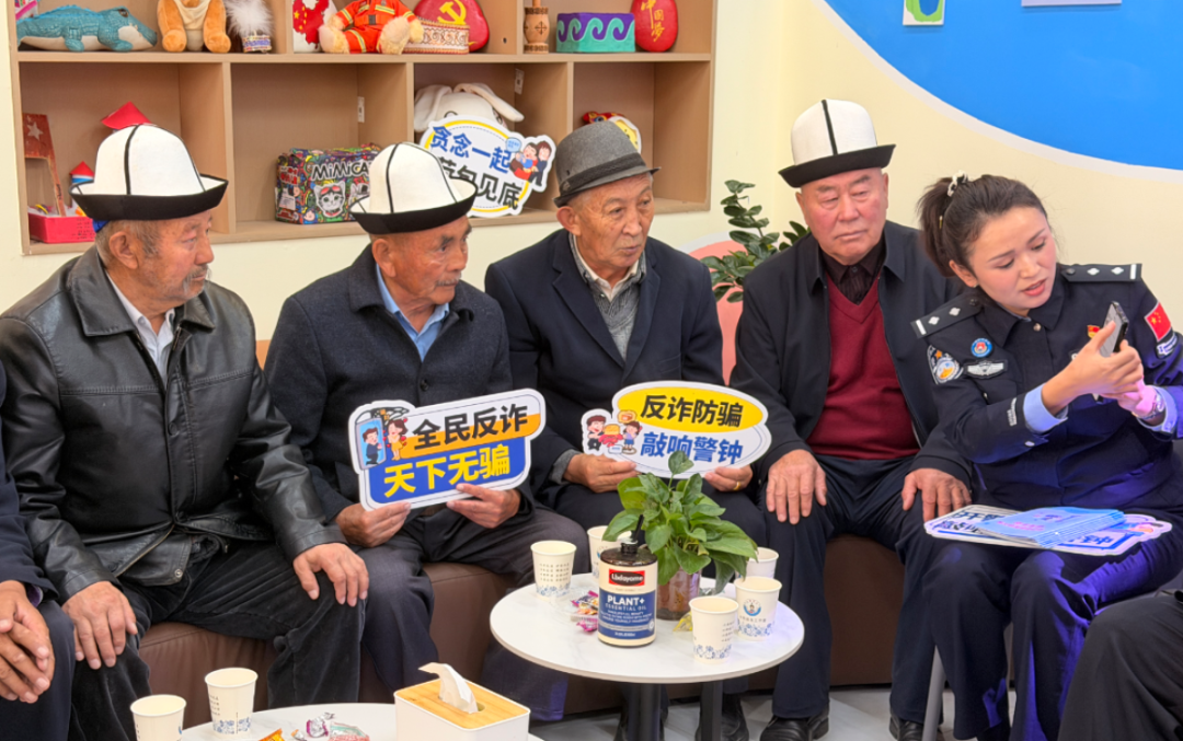 博乐市九中禁毒宣传1 (4).jpg