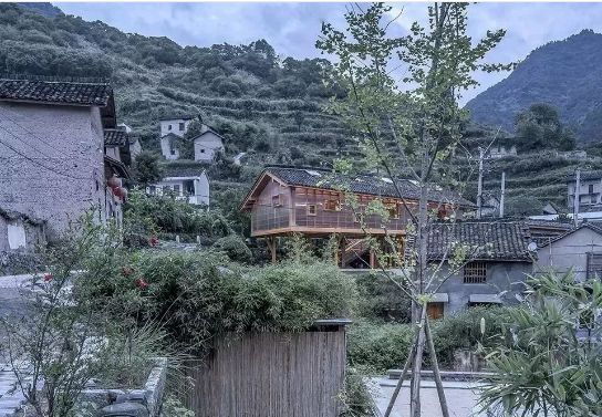 钢木结构房屋的施工方法与技巧