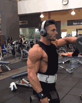 三角肌前束_三角肌前束在哪个位置图片_三角肌前束在哪里