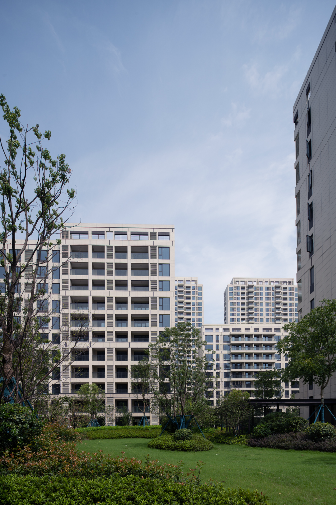 项目名称:嘉兴世茂璀璨华庭