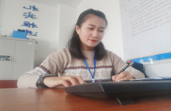 教育座右铭简短霸气_教育类座右铭简短_教育座右铭