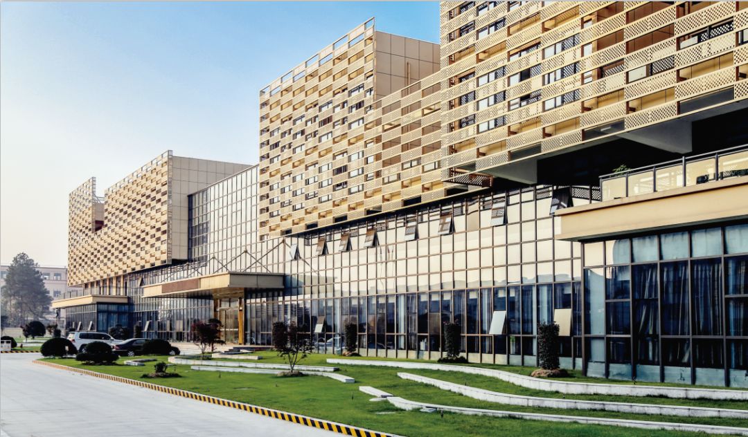 道明光学在上海广告展6