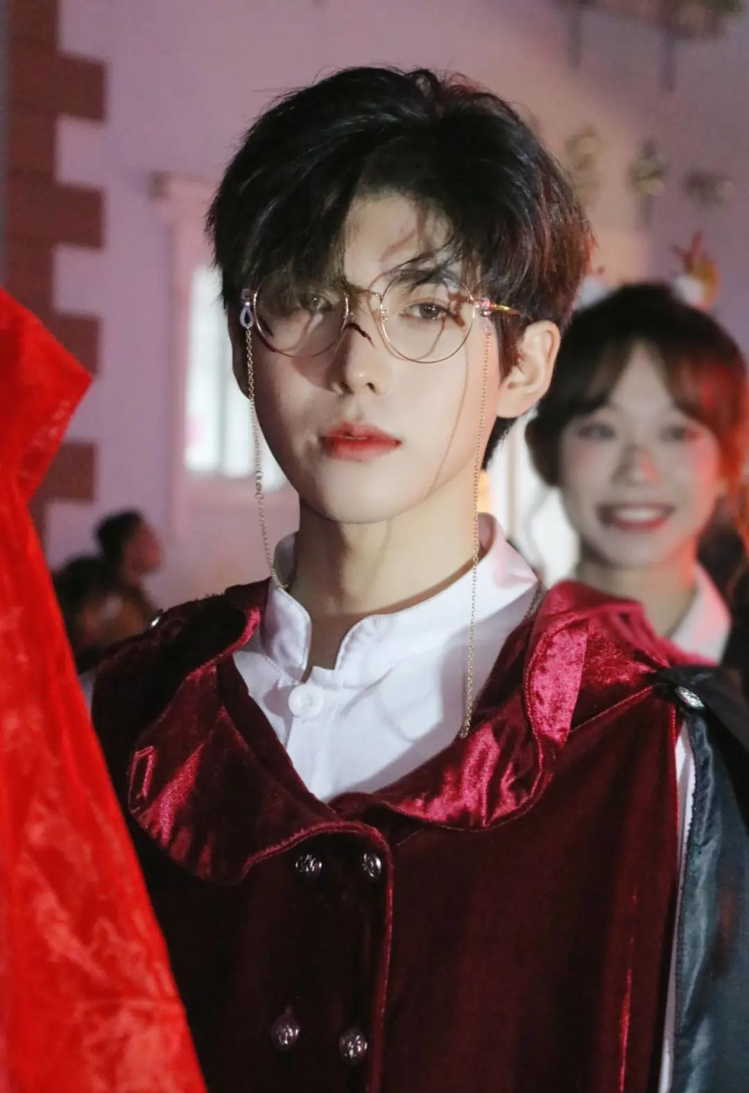 【男神】“北大杨洋”帅翻全网！一张神颜生图吸粉2000万：妈呀，我恋爱了（组图） - 55