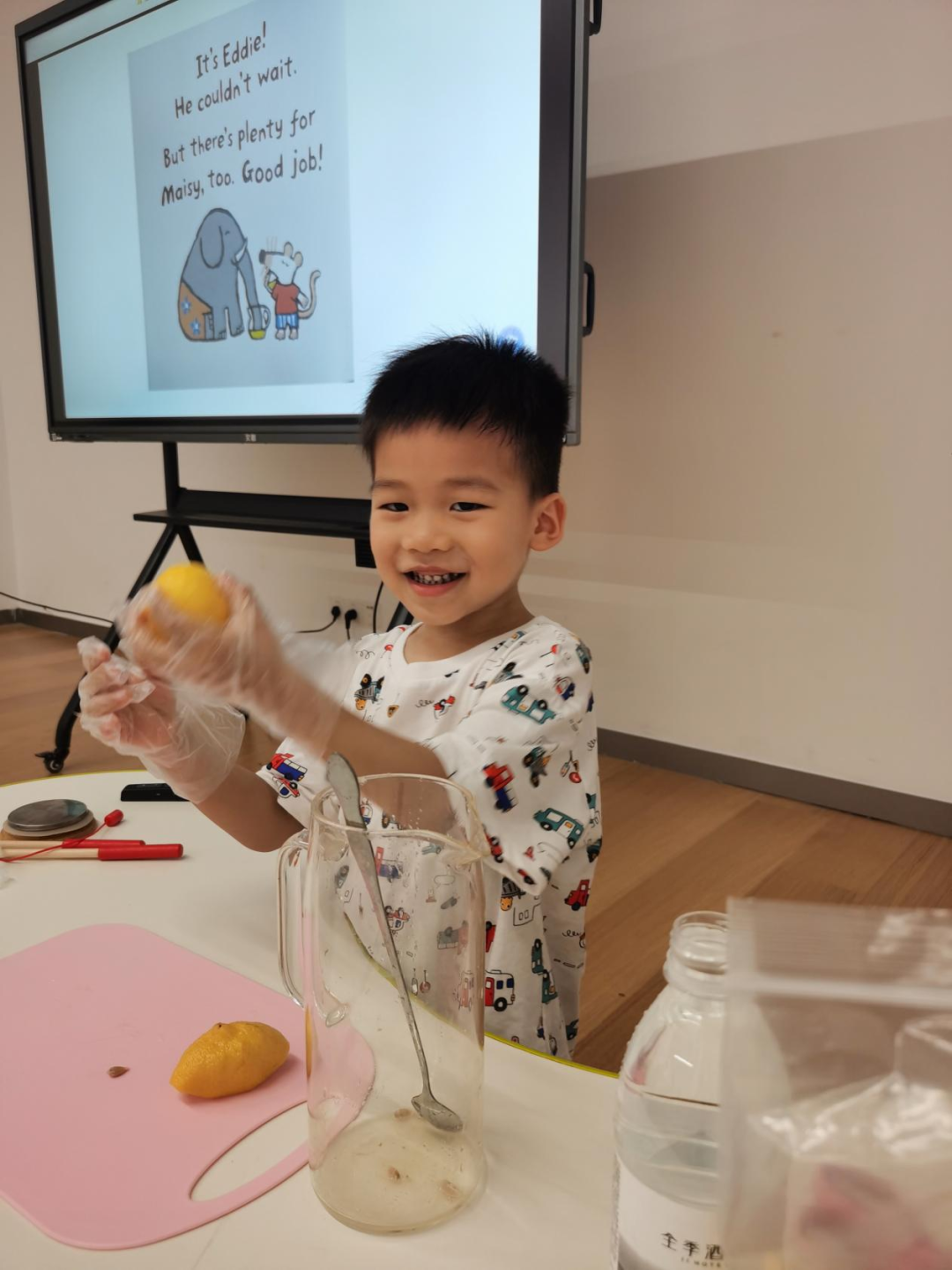 2d8cb0519fd89996db8428b2ff37657f