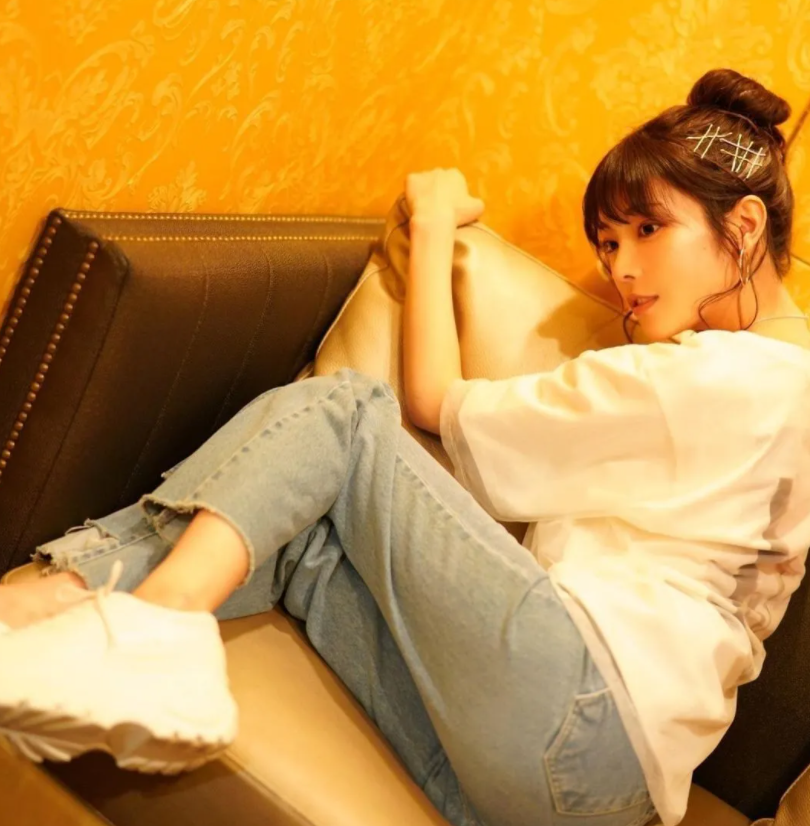 为什么这么多漂亮的妹子会选择拍AV？