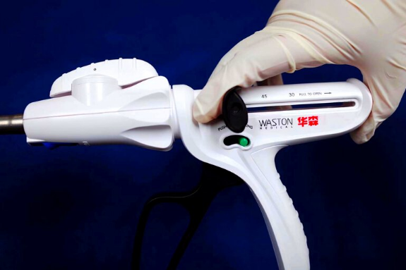 吻合器怎么用一次性使用腔镜切割吻合器操作要点（续）_https://www.jmylbn.com_新闻资讯_第15张