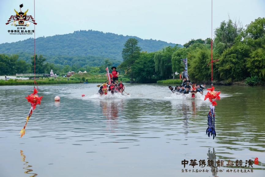 拱宸桥运河龙舟赛现场