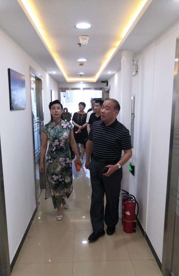 住建部領(lǐng)導蒞臨我司調(diào)研全過程咨詢高質(zhì)量發(fā)展(圖3)