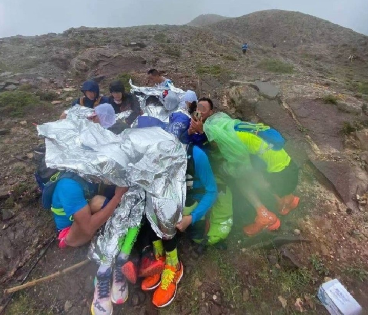 甘肃白银山地马拉松事故共致21人遇难