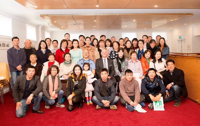 金千副总领事出席华夏居委会成立仪式 - 10
