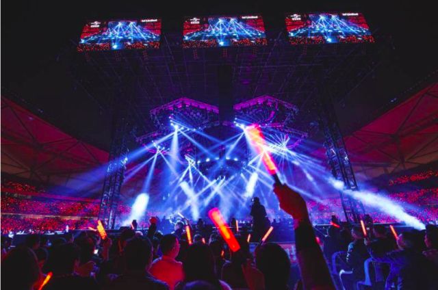 %name 【新年大动作】张学友限量VVIP门票等你来抢，歌神签名海报免费送！