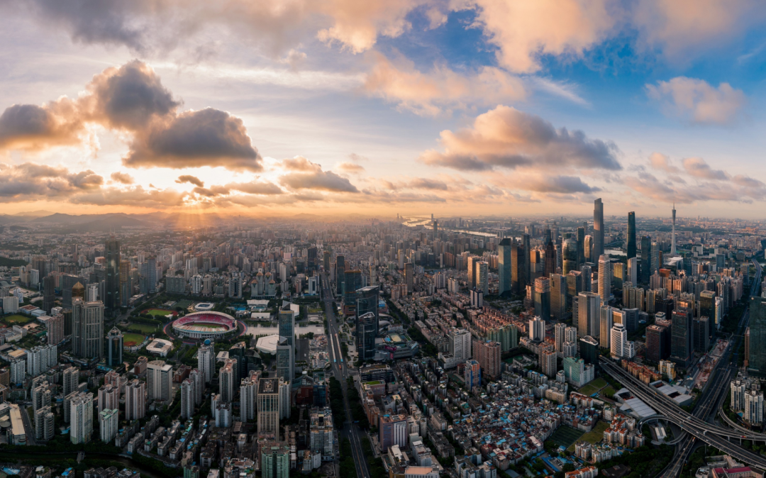 400-500万，在广州天河、黄埔、荔湾、番禺应该怎么选？