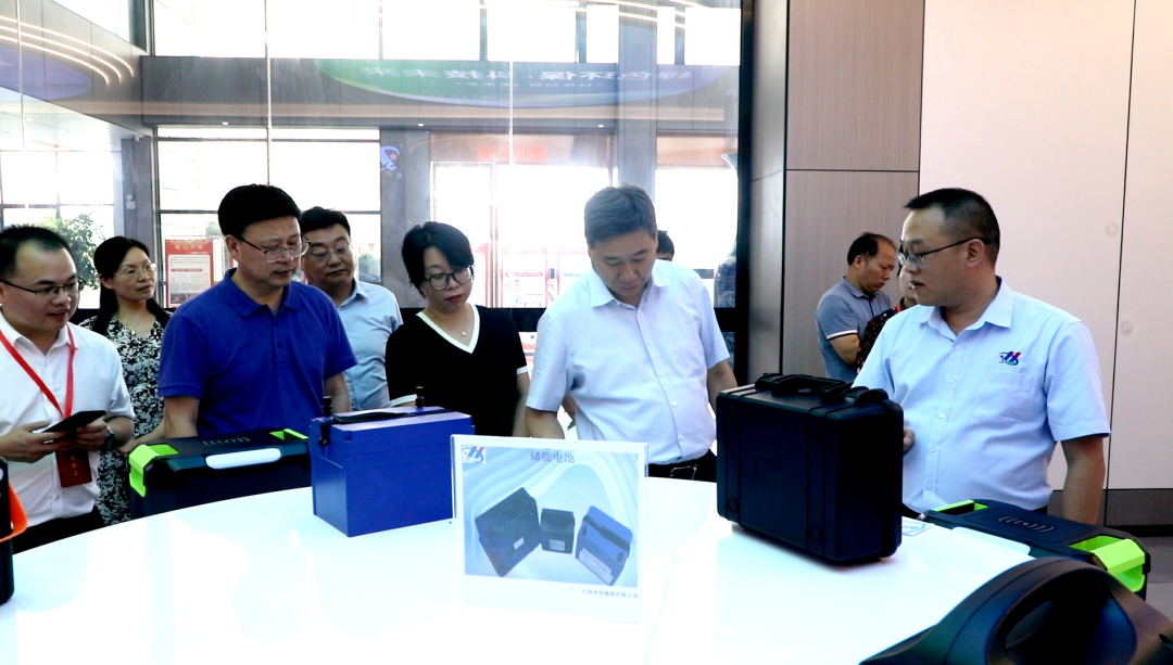 江西省人大常委会调研视察组来永新县调研视察工业园区改革创新发展