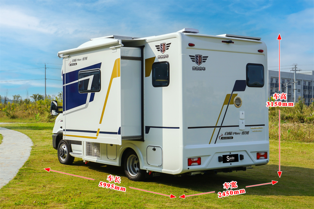 白鲸后进门单拓展一款商旅两用性价比最高能容纳8人的房车