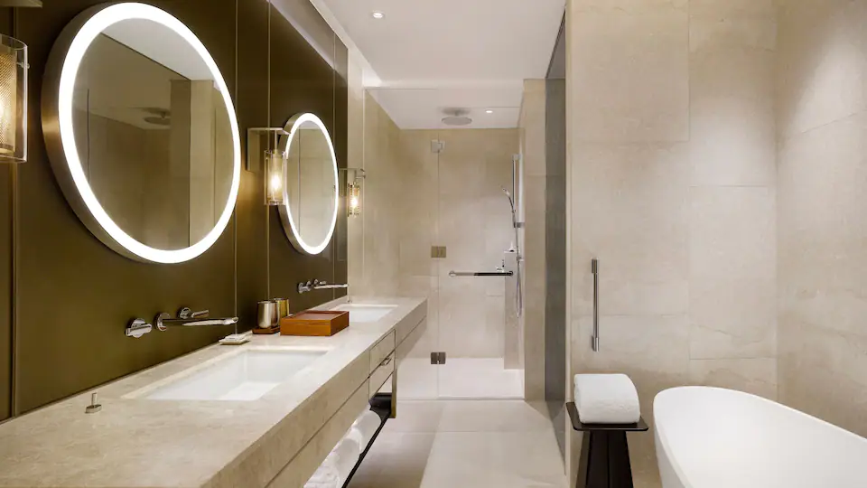 一半大海，一半旷野！这个藏着秘境的小众海岛，不仅直飞1.5h，最重要的是它免签！