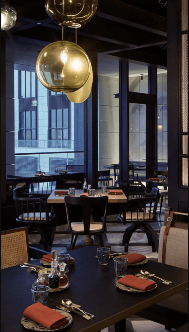 比东京绚烂，烟火气不输曼谷，这座好逛好吃的国际化大都市，值得打卡100次！