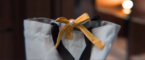 ��Ů����Ƥ�³��죬�����ˣ�