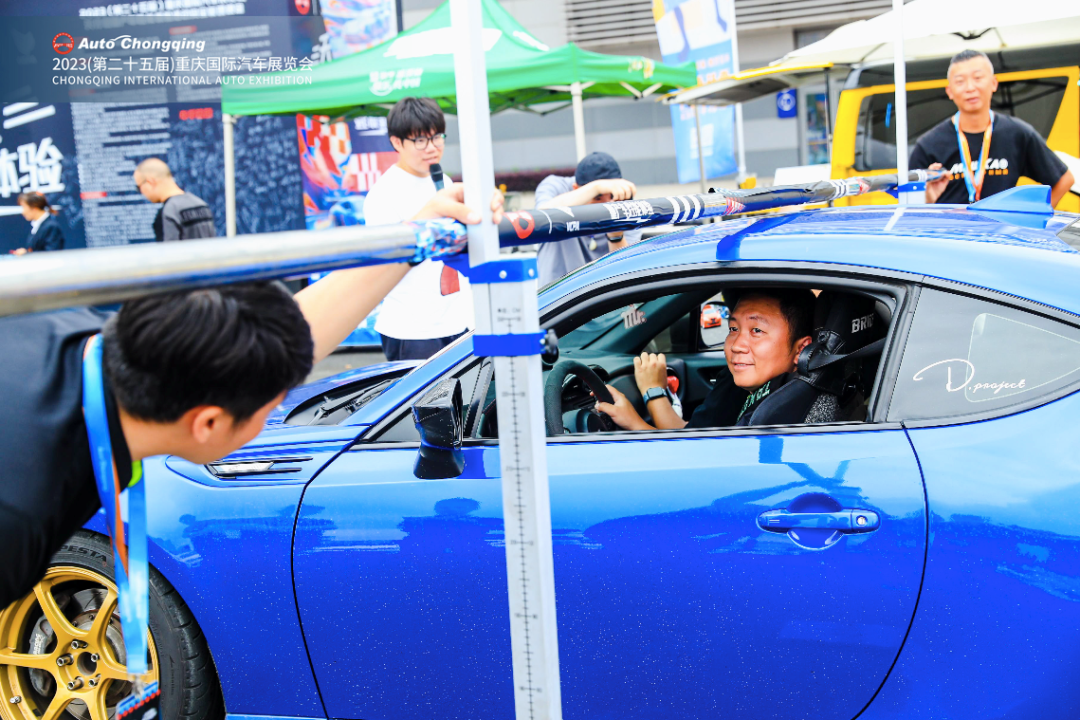 氛围感拉满!要装要火改装车聚会邀你共赴潮燃盛会