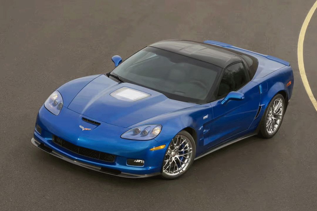 美国人造的v8中置后驱跑车能干掉911