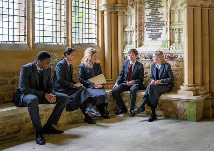 免费中介留学_澳洲免费中介留学_英国留学中介比较