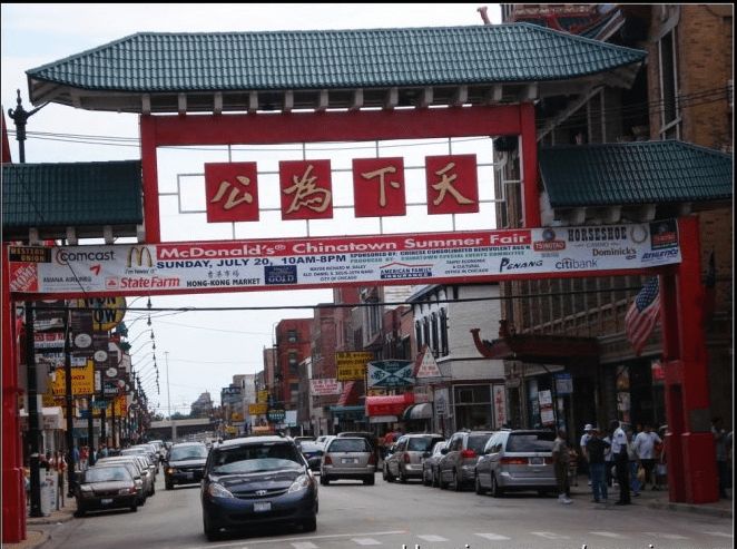 因为小费给的太少，两波华人大打群架，警察也被招来了（组图） - 1