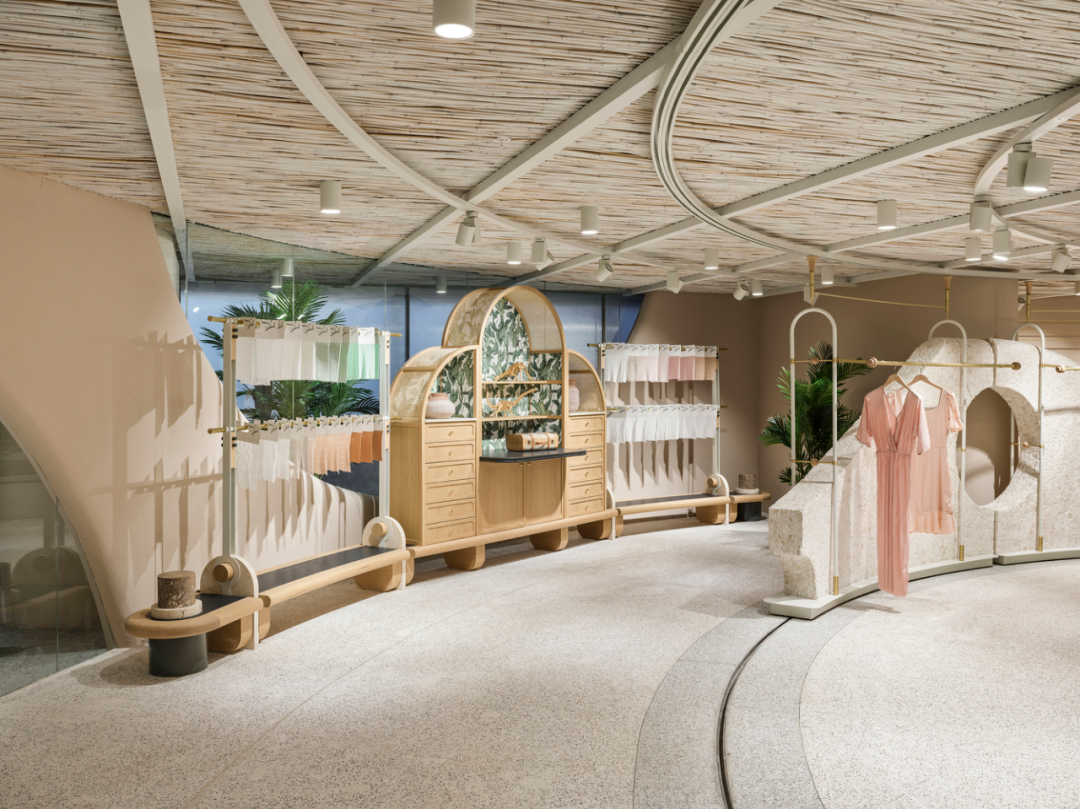 服装店也是品牌展厅，时尚陈列设计新趋势(图17)