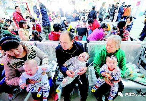 感冒艾灸可以完全取代抗生素和消炎药！切不可让盲目、心急反“害”了孩子！