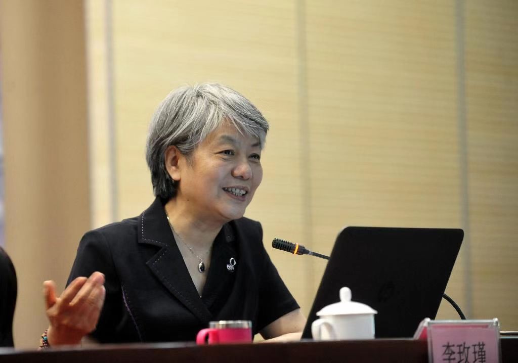 孩子“该打就要打”？李玫瑾关于惩罚的解释，是听过的最好的答案