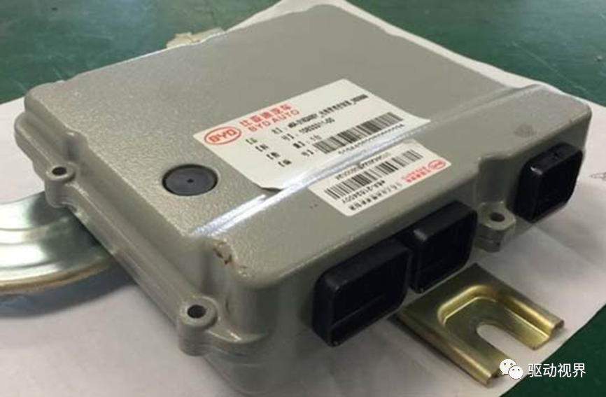 比亚迪秦EV300之动力电池组的图19