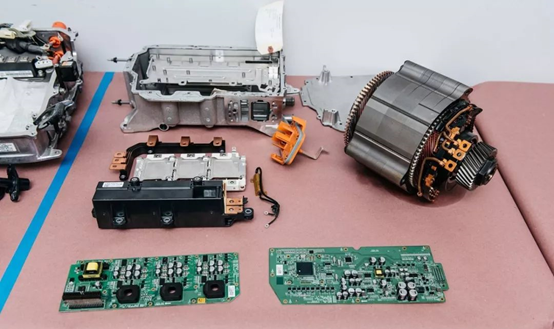 国内外新能源汽车油冷电机盘点和关键技术解析的图1