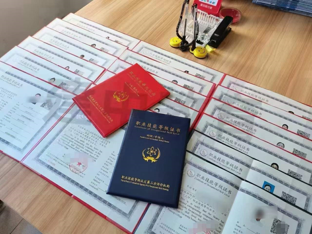 餐饮行业适合考什么证书_女生适合考的十个证书_女生考什么证书好就业