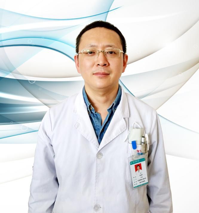 1389905预约咨询电话:0534-4255622坐诊地址:平原县人民医院4楼耳鼻喉