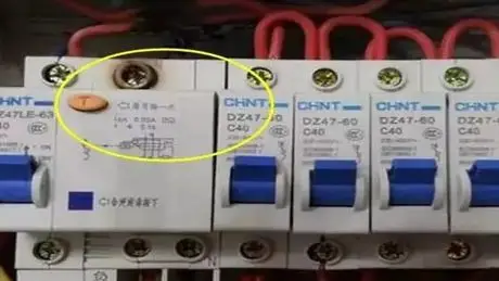 【兰州配电箱】配电箱上的生命安全键，记得每月按一次-兰州通达电力设备有限公司