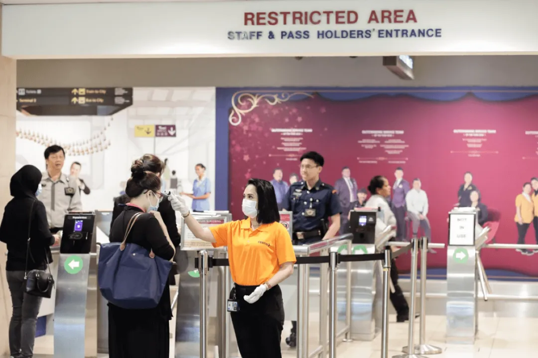 新加坡批了1000多份入境免隔离！上海、重庆和广东快捷通道入境申请大量获批（组图） - 1