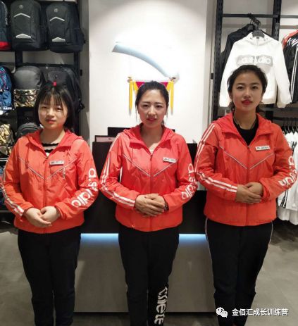 柜台优质服务_柜面优质服务案例_柜面服务优质品质经验分享