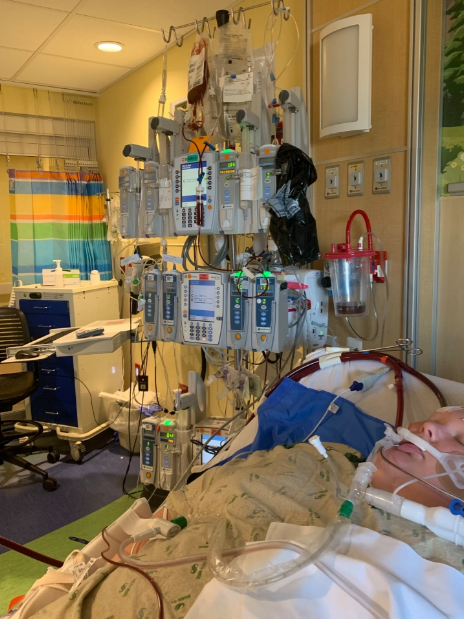 鲜血喷溅染红墙壁，美国13岁少年确诊新冠6天后猝死！母亲的心被撕碎（组图） - 3