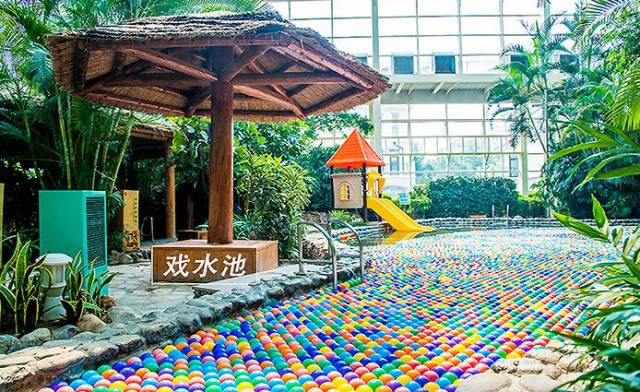 远离尘嚣带宝贝来这里度假畅玩亲子乐园温泉水世界
