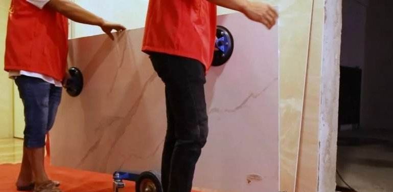 罗马瓷砖也有大板砖啦，亲们赶紧看过来，教你如何铺贴？5个小窍门你不得不知