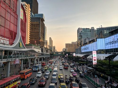 流浪泰国~澳洲留学生前方记者报道（组图） - 7