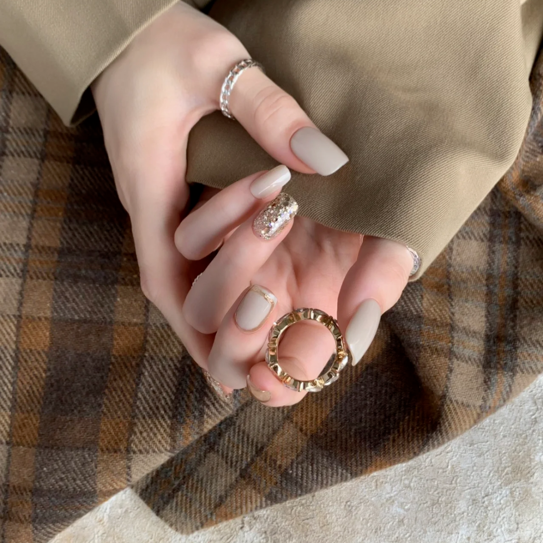 非常适合秋冬做的30款精选美甲一览