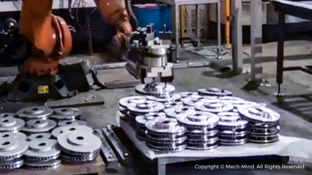 海量种类反光工件泛化精准操作，梅卡曼德具身智能“眼+脑”助力全场景智能制造