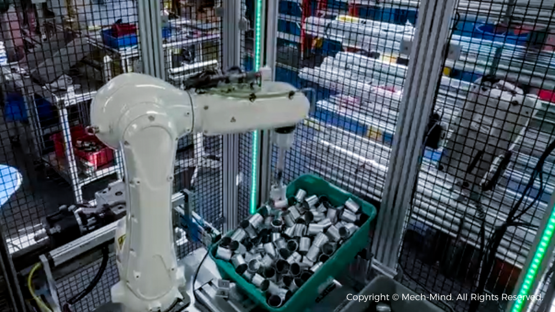 海量种类反光工件泛化精准操作，梅卡曼德具身智能“眼+脑”助力全场景智能制造