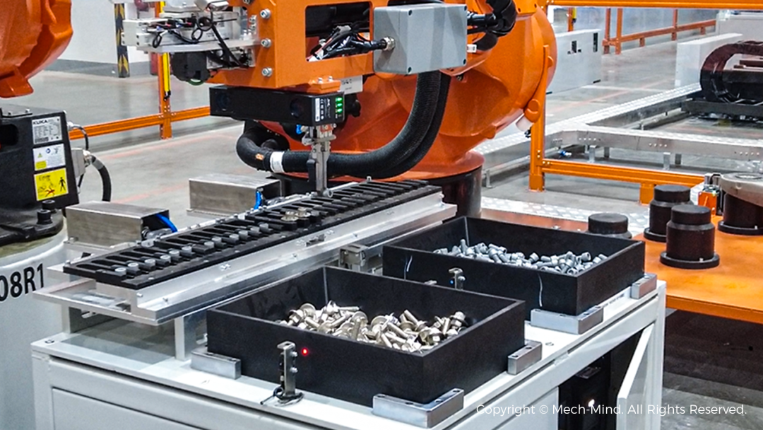 海量种类反光工件泛化精准操作，梅卡曼德具身智能“眼+脑”助力全场景智能制造