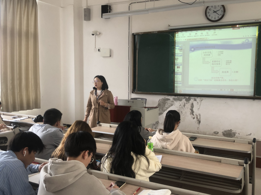 川科鼎利（互联网+）学院全方位创新服务 扎实推进毕业生实习就业(图6)