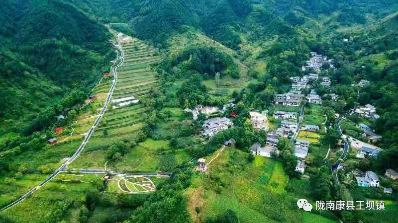 辉县旅游免费景点大全_定西旅游景点大全_龙海旅游免费景点大全