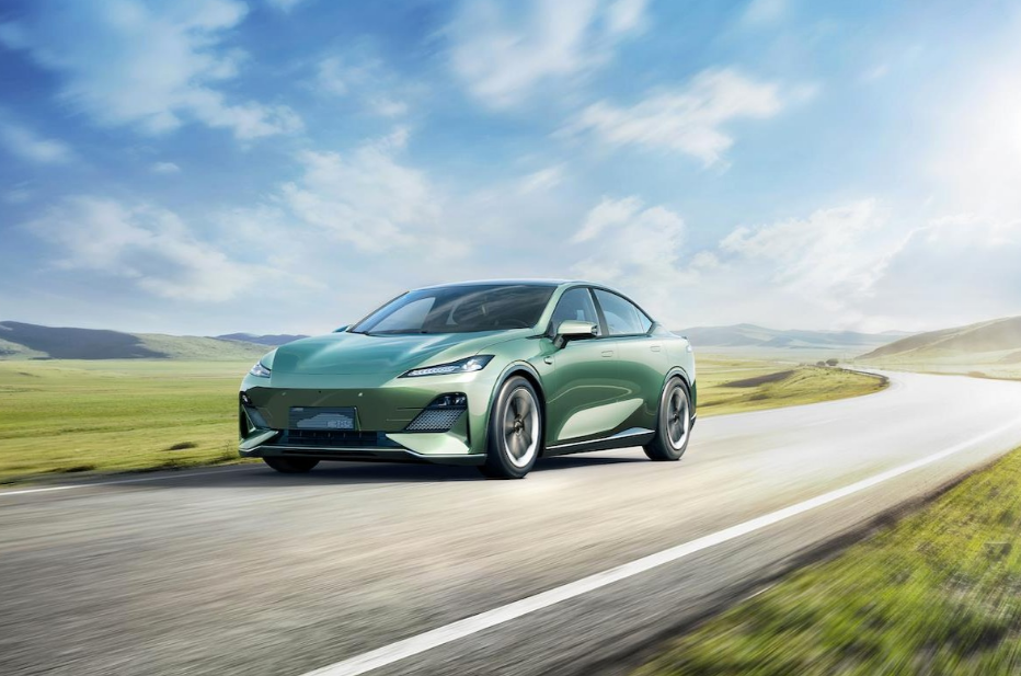 行业丨上半年亏损过半，经销商与主机厂的关系或将引爆