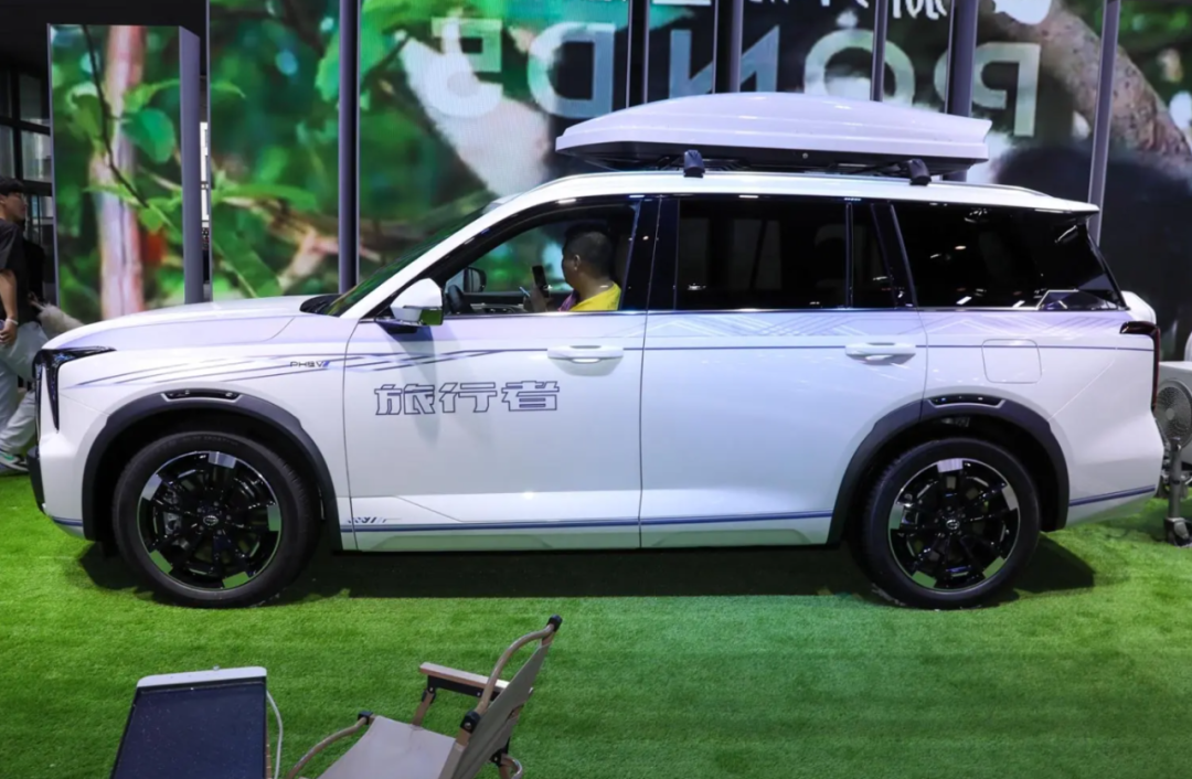 30万就能拿下的传祺ES9，会是下半年最香的插混SUV？