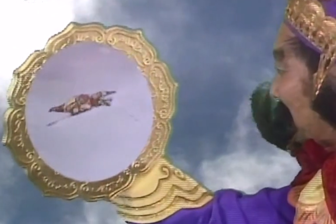 托塔天王的照妖镜使孙悟空显形.