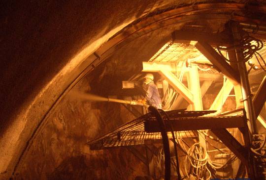 工程行业最危险工种排行榜，他们是祖国建设最可爱的人！(图1)